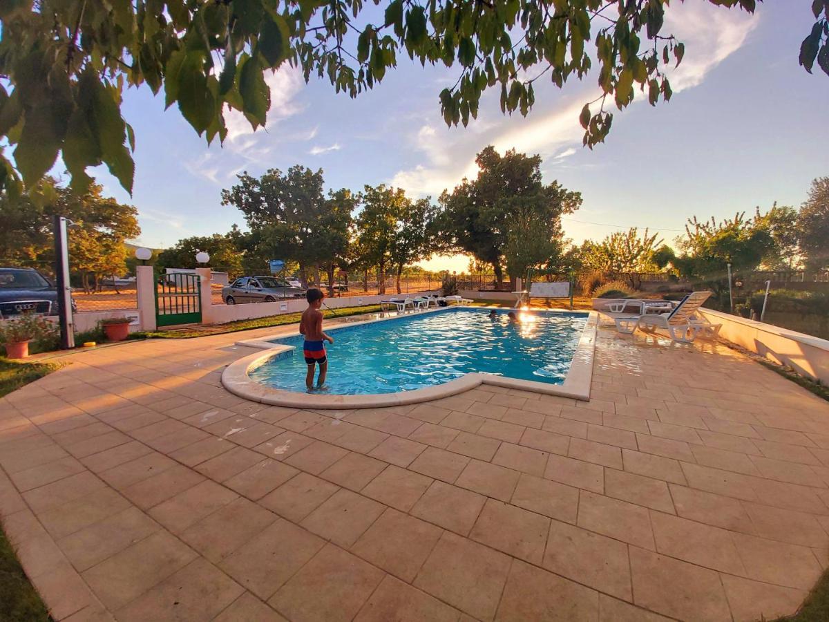 Kaja House Apartments Lozovac Luaran gambar
