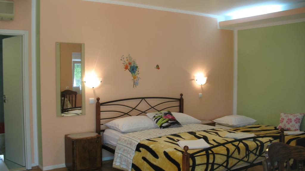 Kaja House Apartments Lozovac Luaran gambar