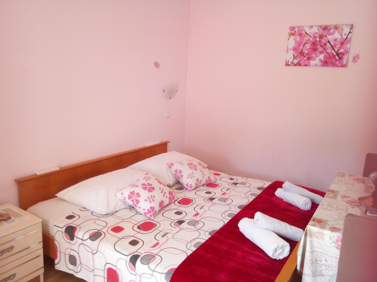 Kaja House Apartments Lozovac Luaran gambar
