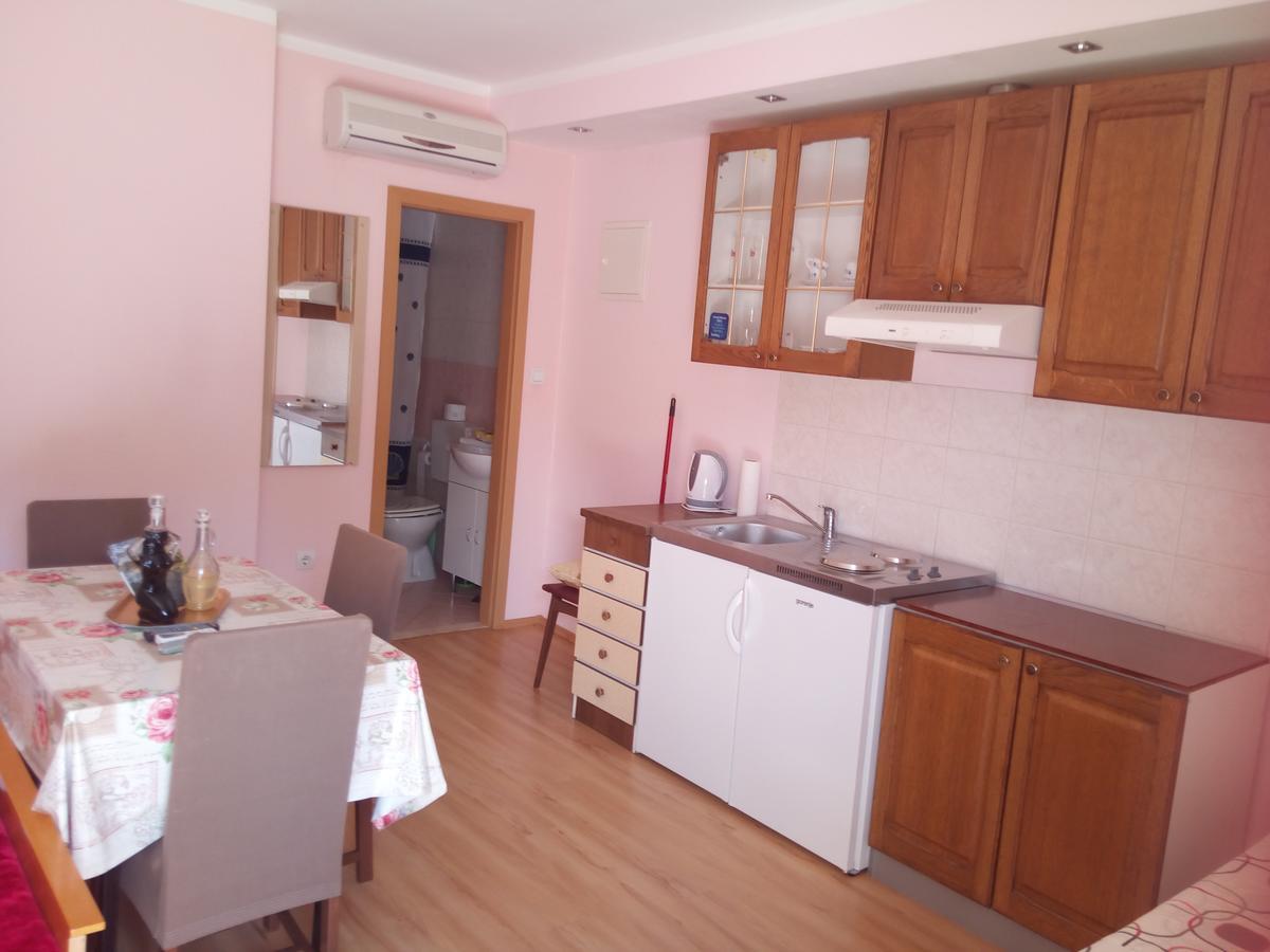 Kaja House Apartments Lozovac Luaran gambar